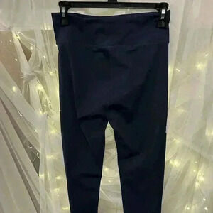 Madewell Women’s Leggings. Medium. Dark Blue. Gently used.